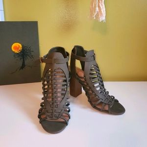 D (Delicious) Cage Heel Sandal